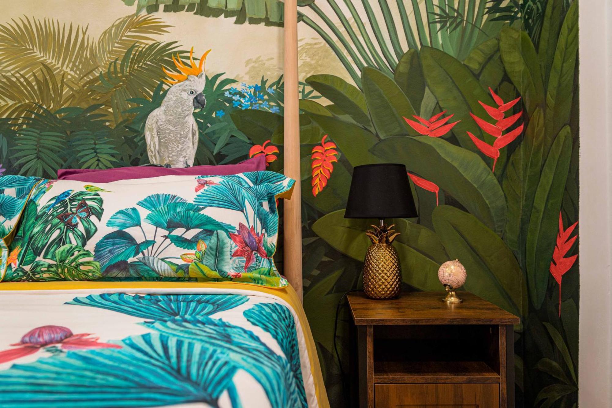 Artistic Flat Next To Ruzafa Welcome To The Jungle บาเลนเซีย ภายนอก รูปภาพ
