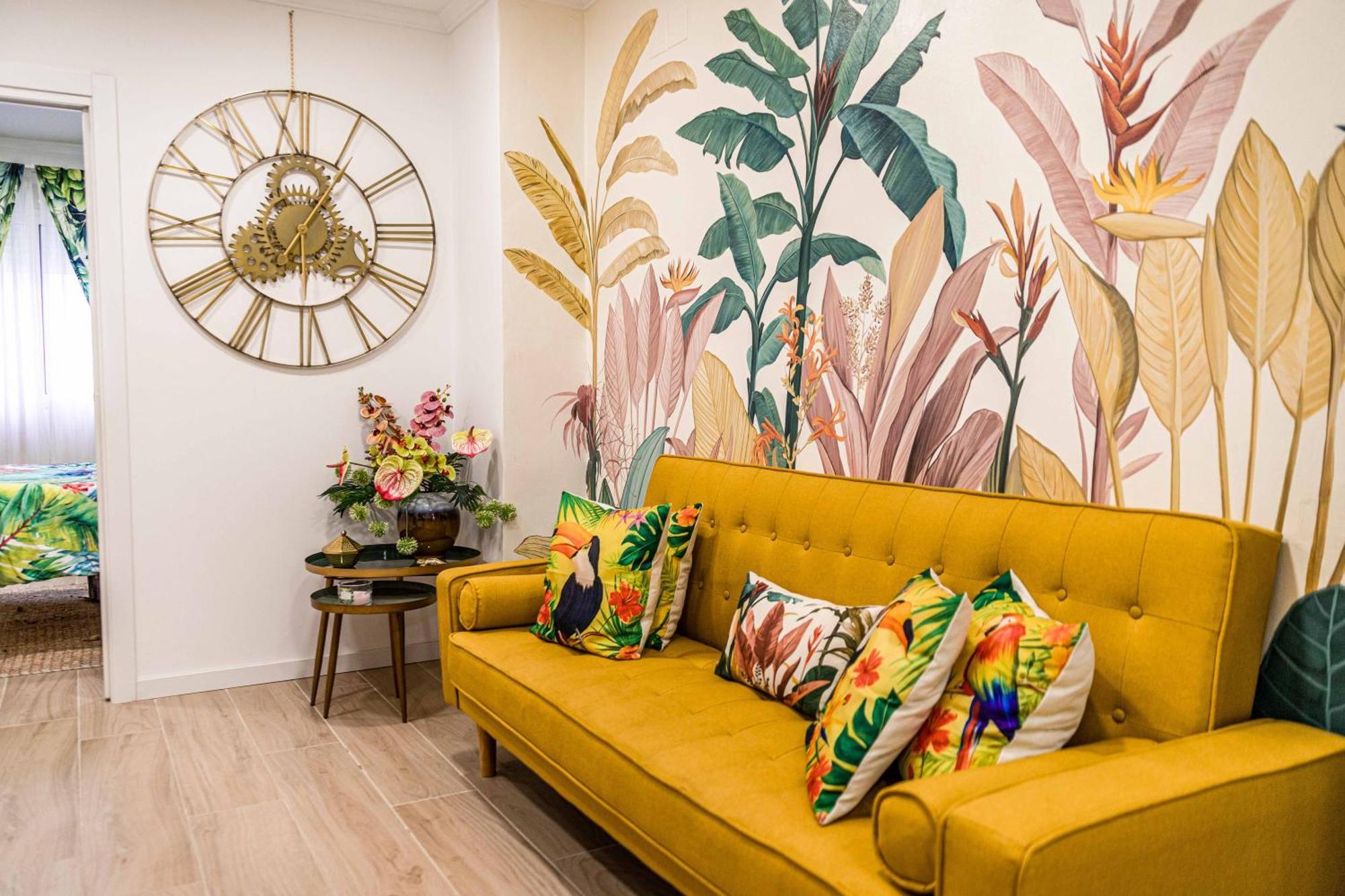 Artistic Flat Next To Ruzafa Welcome To The Jungle บาเลนเซีย ภายนอก รูปภาพ